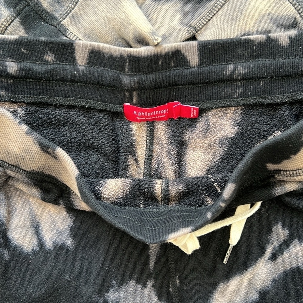 N:Philanthropy Sweatsuit - Picture 6 of 8
